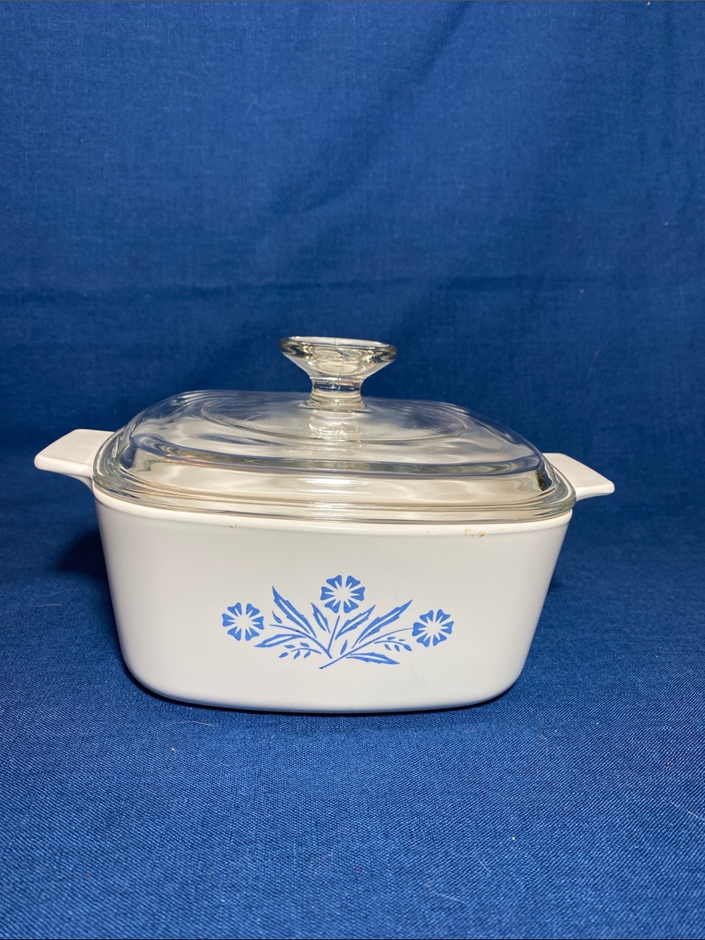 Corningware Vintage 1.5quart Casserole A-1 1/2-B in Blue Cornflower with lid